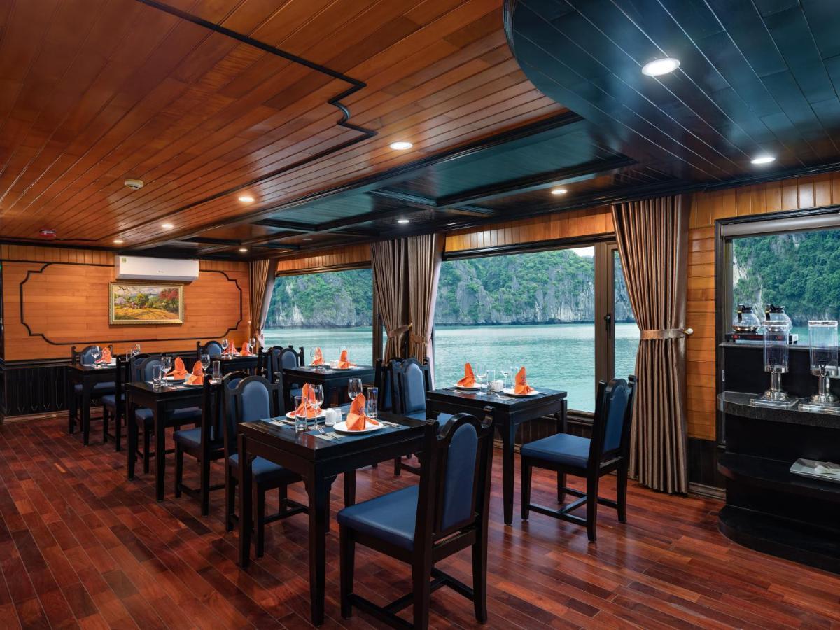 Hotel La Pandora Boutique Cruises Hạ Long Exterior foto