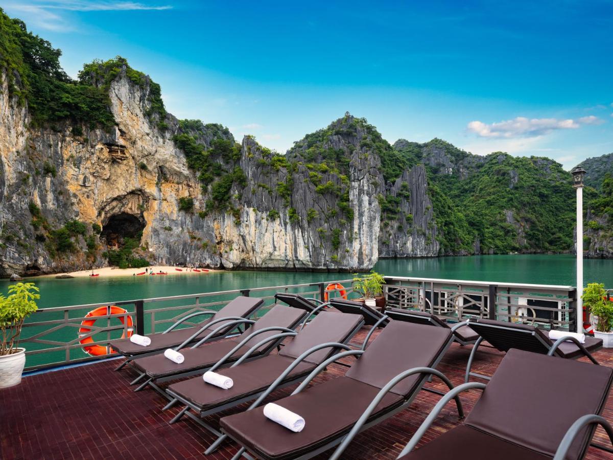 Hotel La Pandora Boutique Cruises Hạ Long Exterior foto