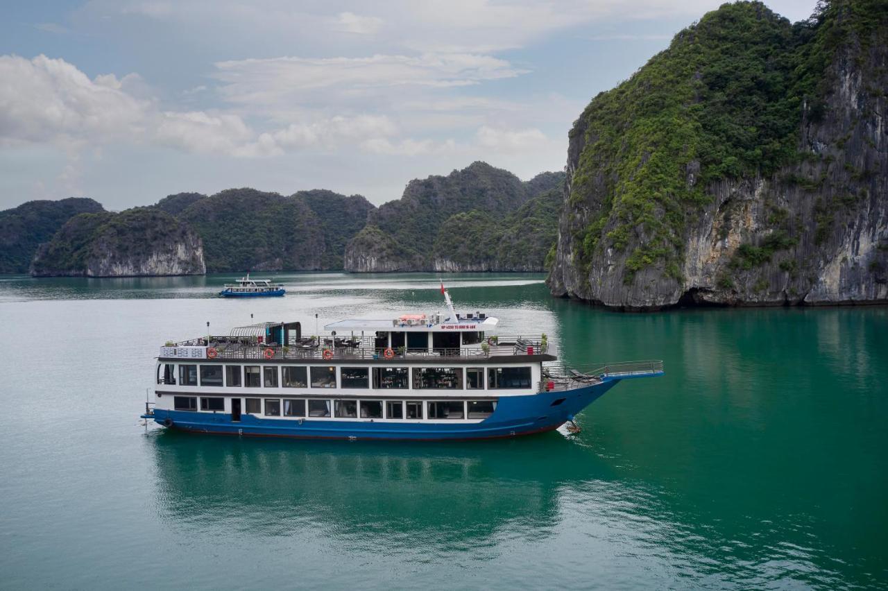 Hotel La Pandora Boutique Cruises Hạ Long Exterior foto