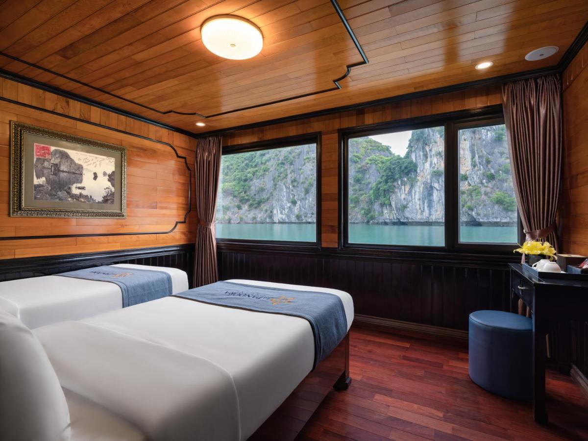 Hotel La Pandora Boutique Cruises Hạ Long Exterior foto